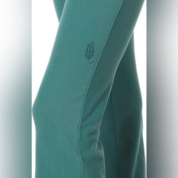 Free People Movement Aced it Flare Leggings, M, NWT - Picture 3 of 10